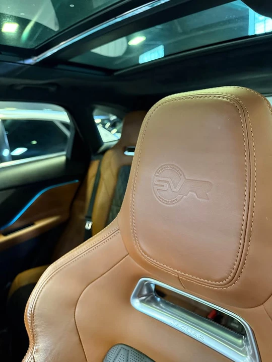 2020 Jaguar F-Pace - Image 7 of 9