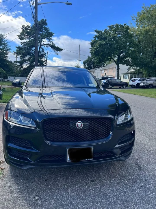 2020 Jaguar F-Pace - Image 11 of 11