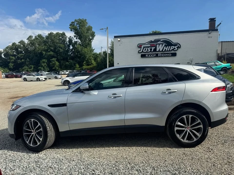 2020 Jaguar F-Pace - Image 2 of 20