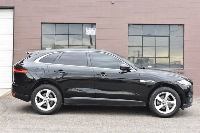 2020 Jaguar F-Pace - Image 7 of 20