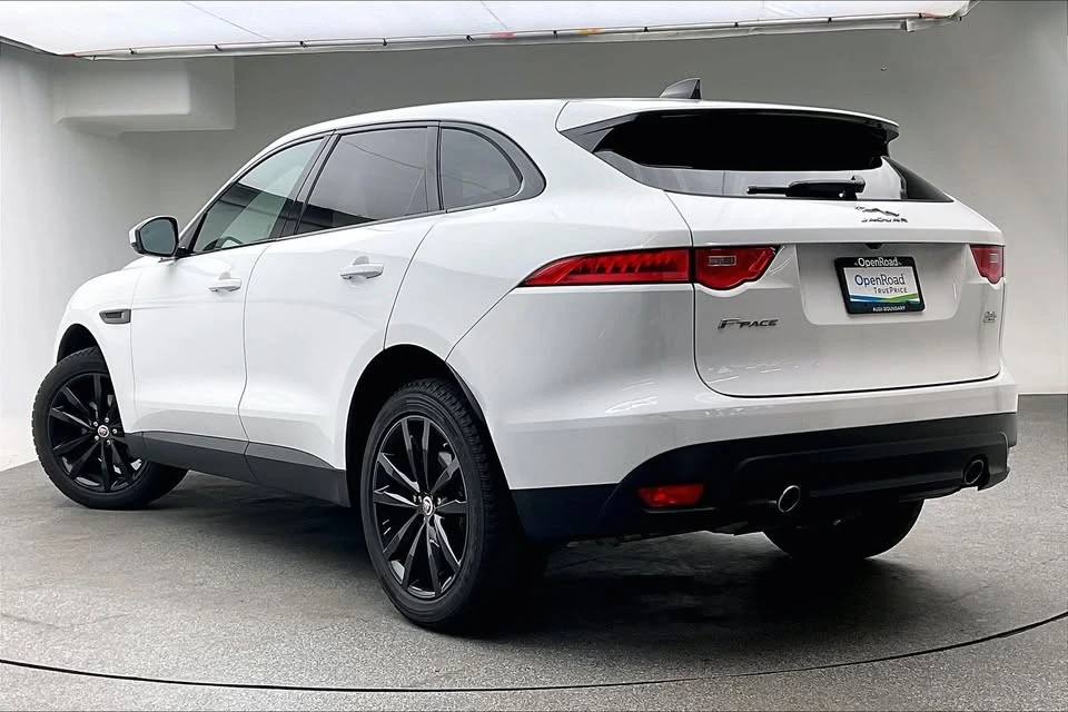 2020 Jaguar F-Pace - Image 4 of 20