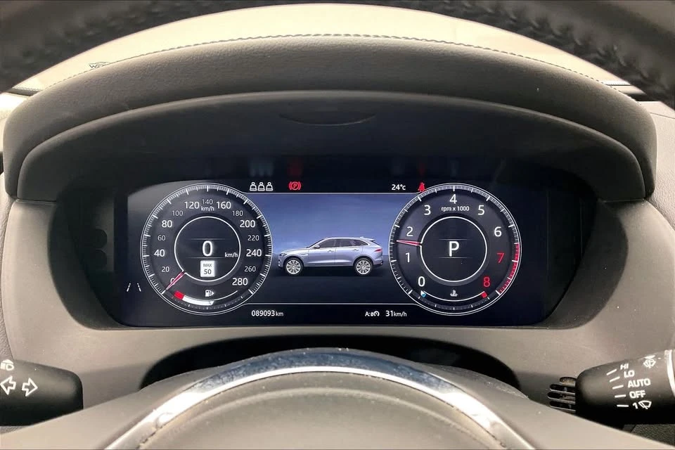 2020 Jaguar F-Pace - Image 17 of 20