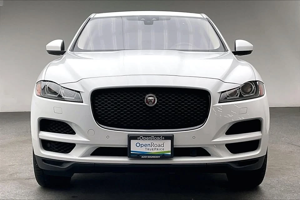 2020 Jaguar F-Pace - Image 2 of 20