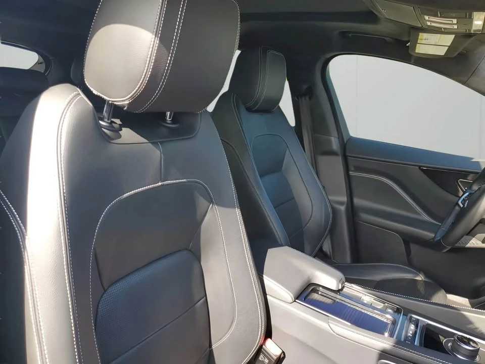 2020 Jaguar F-Pace - Image 8 of 18