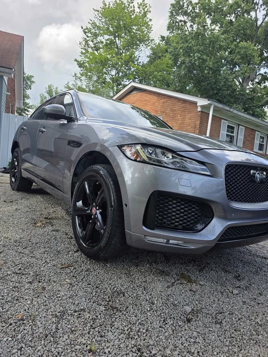 2020 Jaguar F-Pace - Image 2 of 14