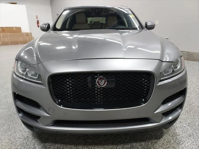 2020 Jaguar F-Pace - Image 2 of 20