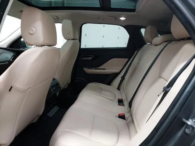 2020 Jaguar F-Pace - Image 17 of 20