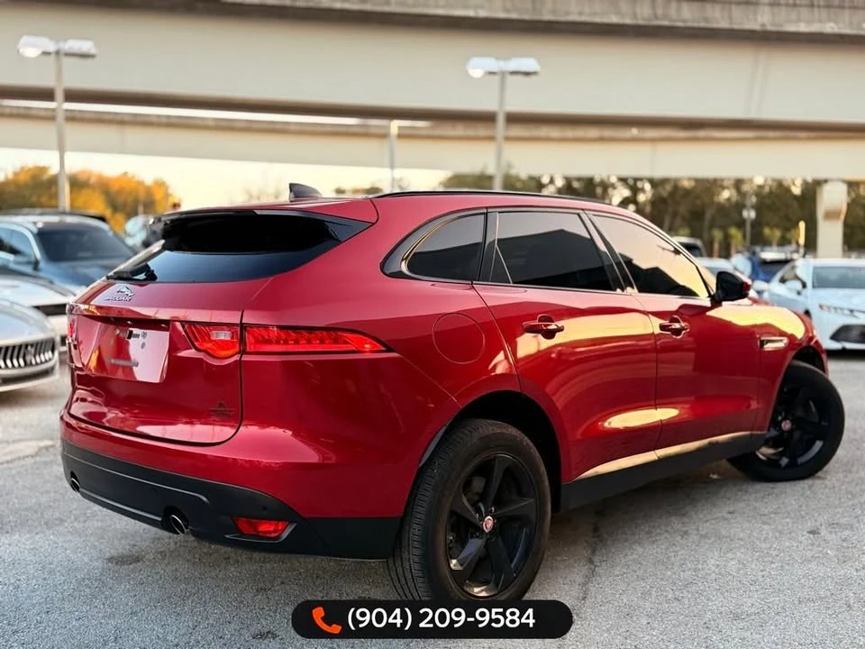 2020 Jaguar F-Pace - Image 7 of 20
