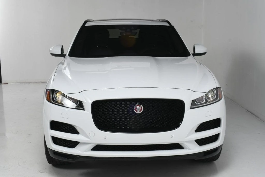 2020 Jaguar F-Pace - Image 10 of 12