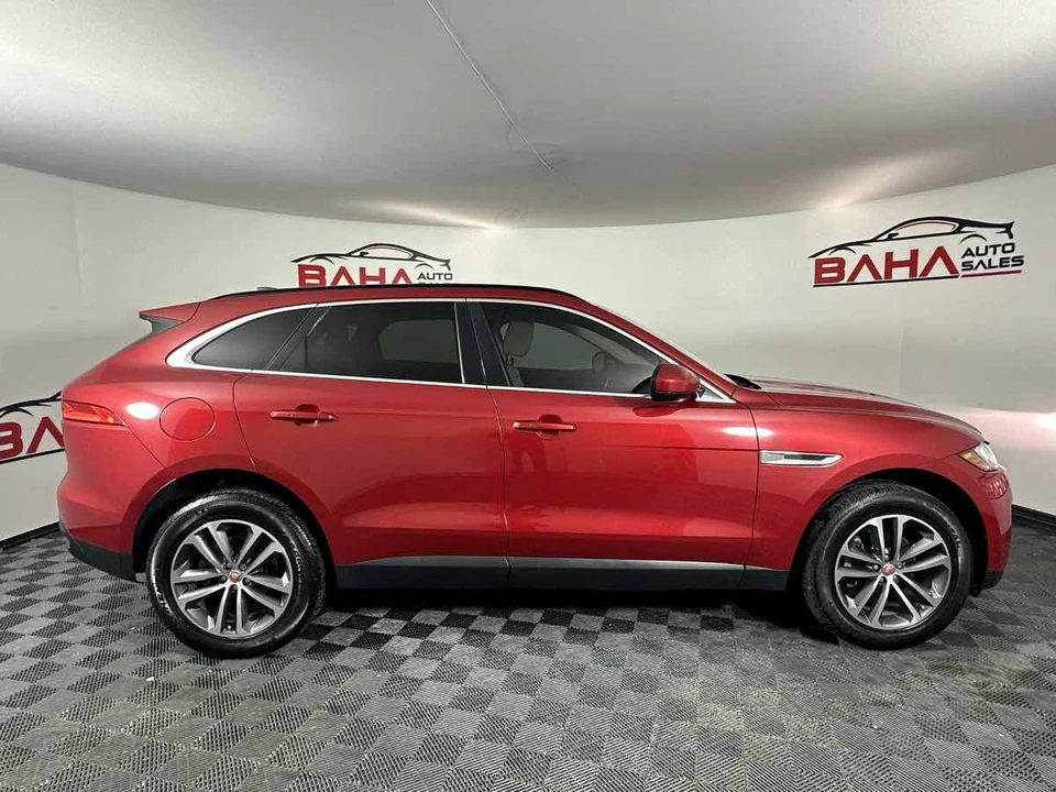 2020 Jaguar F-Pace - Image 10 of 21