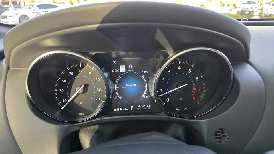 2020 Jaguar F-Pace - Image 12 of 14