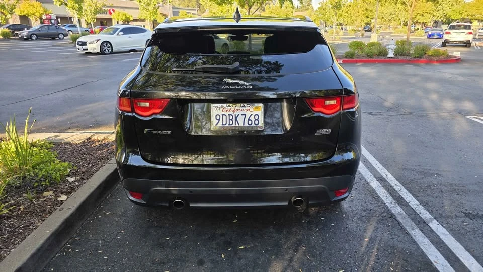 2020 Jaguar F-Pace - Image 5 of 14