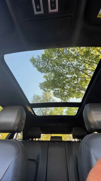 2020 Jaguar F-Pace - Image 13 of 14
