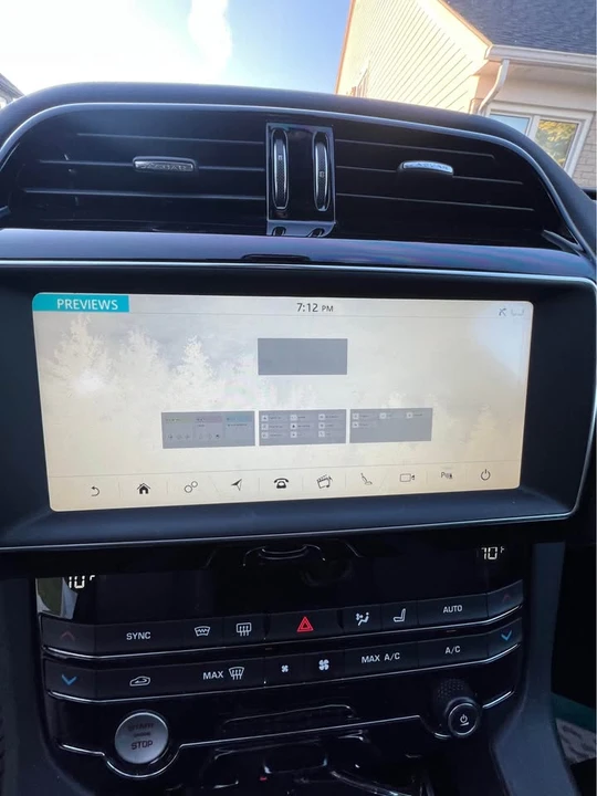 2020 Jaguar F-Pace - Image 12 of 19