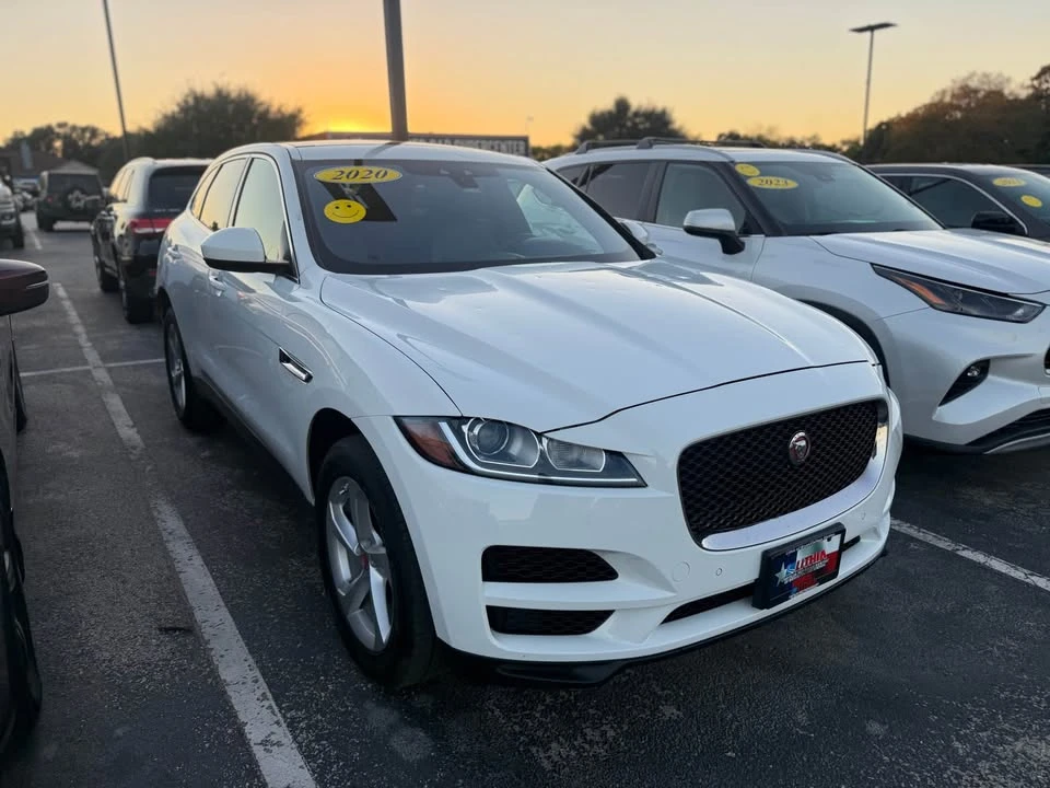 2020 Jaguar F-Pace - Image 2 of 15