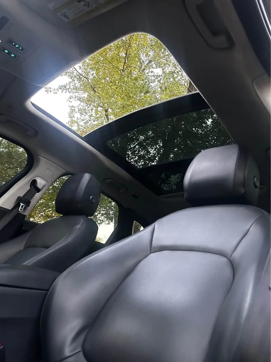 2020 Jaguar F-Pace - Image 13 of 16