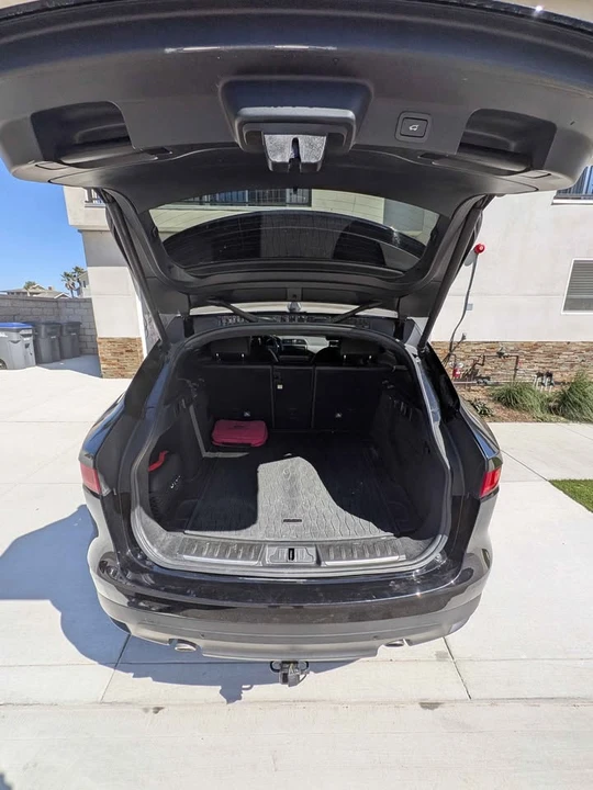 2020 Jaguar F-Pace - Image 17 of 17