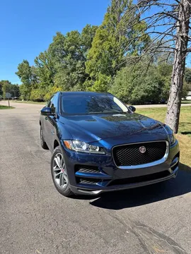2020 Jaguar F-PACE 25t Premium Sport Utility 4D