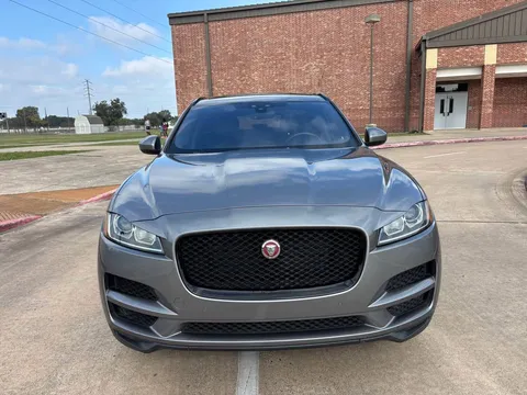 2020 Jaguar F-PACE 25t Premium Sport Utility 4D