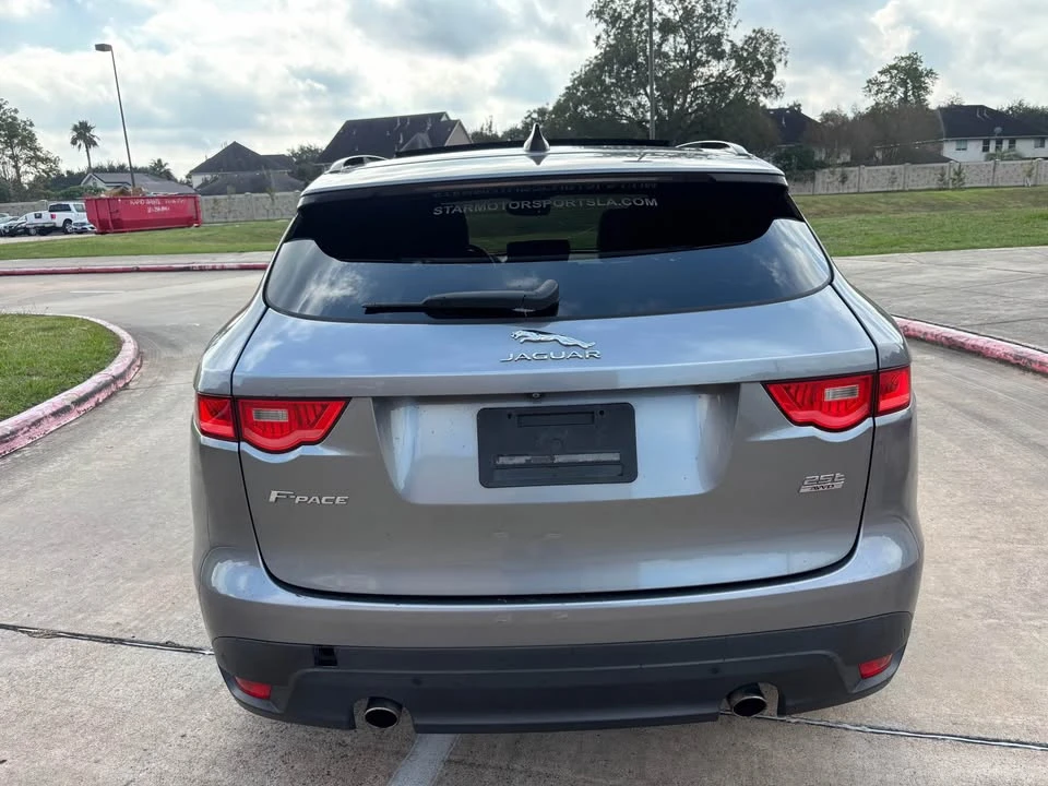 2020 Jaguar F-Pace - Image 4 of 20