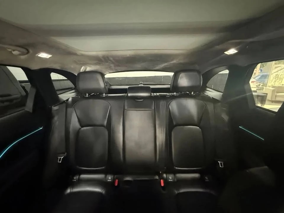 2020 Jaguar F-Pace - Image 18 of 20