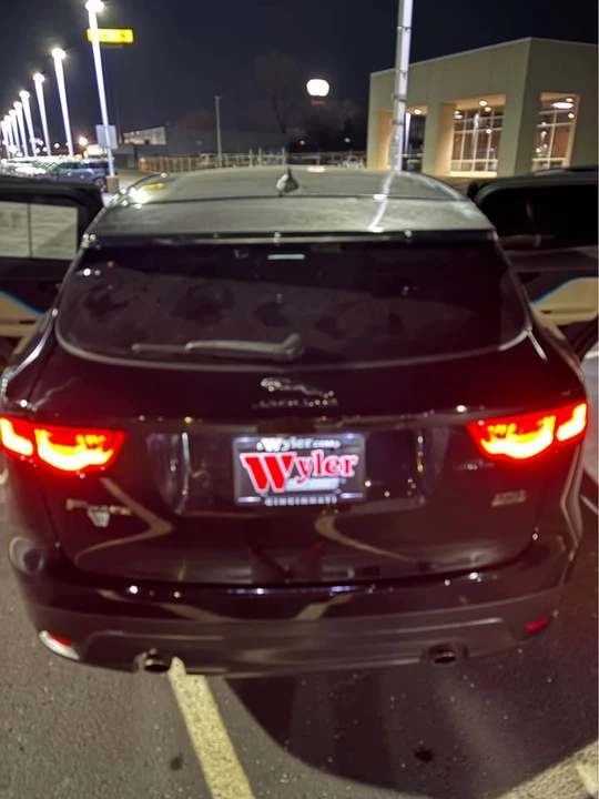 2020 Jaguar F-Pace - Image 2 of 6