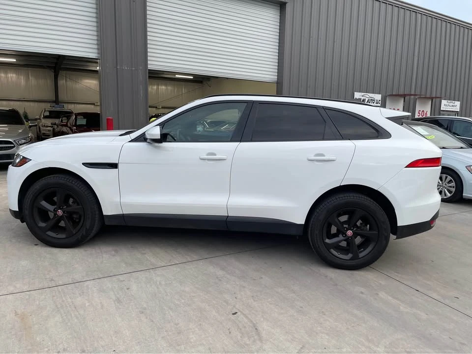 2020 Jaguar F-Pace - Image 5 of 20