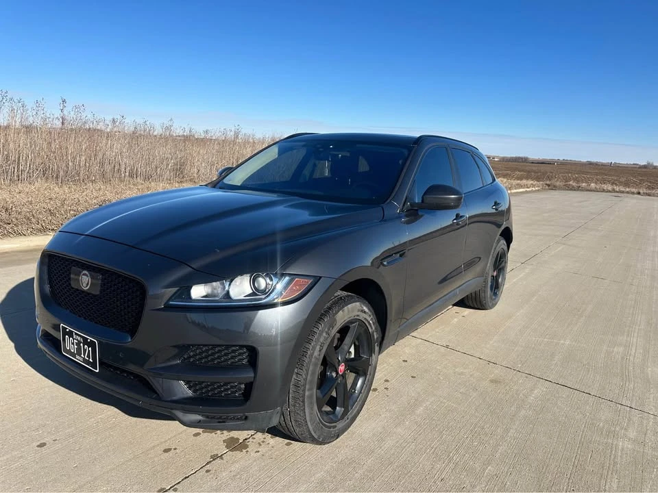 2020 Jaguar F-Pace - Image 3 of 13