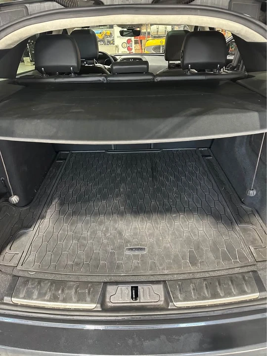 2020 Jaguar F-Pace - Image 12 of 13