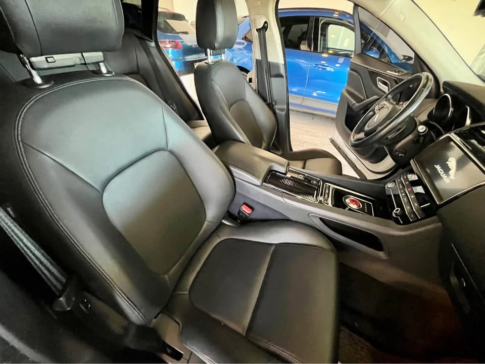 2020 Jaguar F-Pace - Image 12 of 20