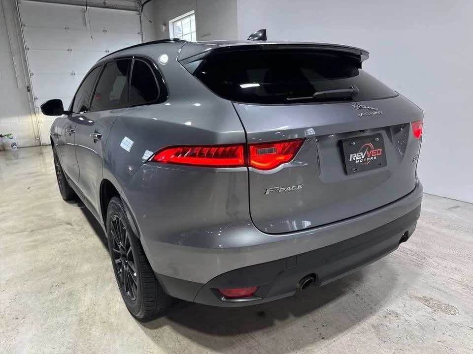 2020 Jaguar F-Pace - Image 3 of 19