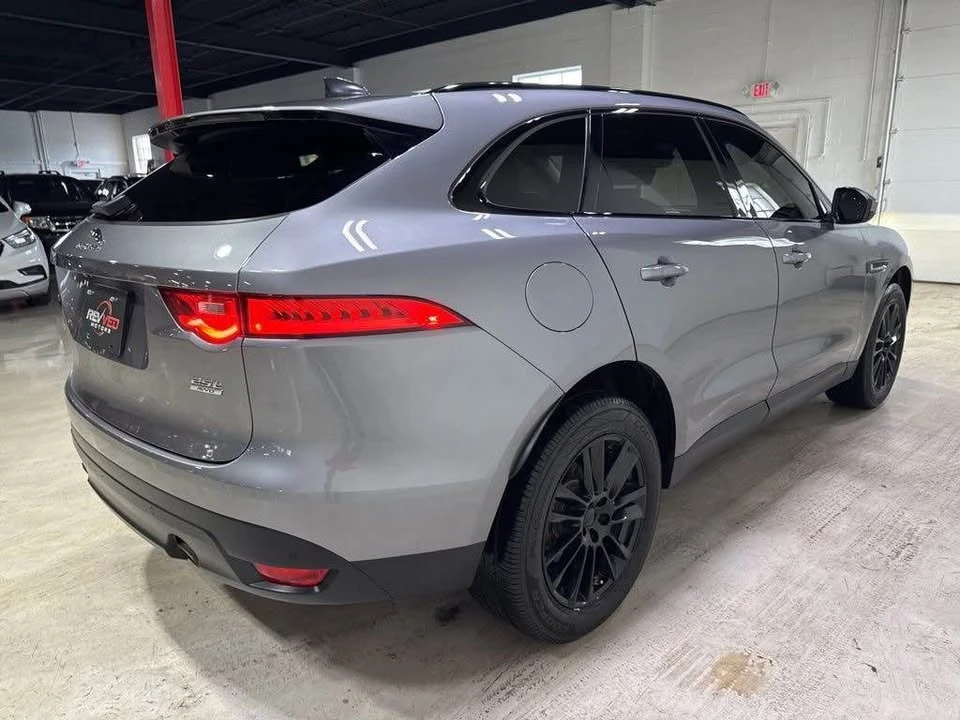 2020 Jaguar F-Pace - Image 5 of 19
