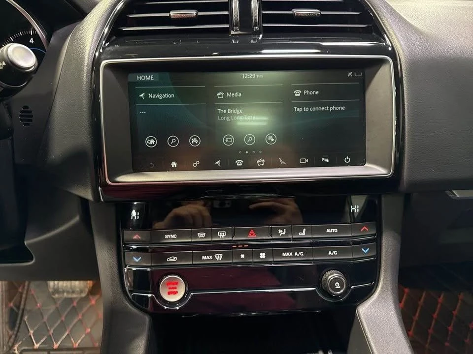 2020 Jaguar F-Pace - Image 13 of 19