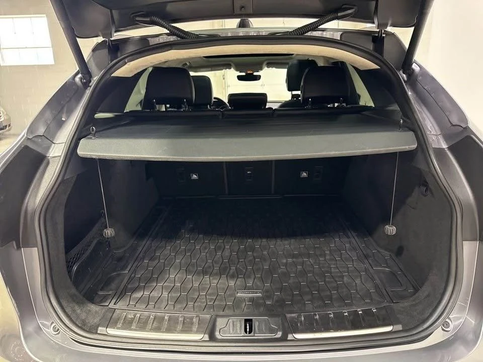 2020 Jaguar F-Pace - Image 17 of 19