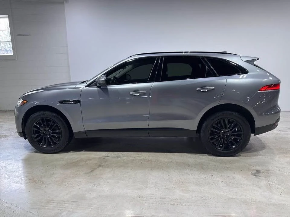 2020 Jaguar F-Pace - Image 2 of 19