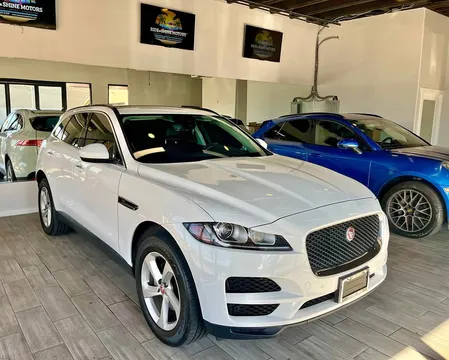 2020 Jaguar F-PACE · 25t Premium Sport Utility 4D