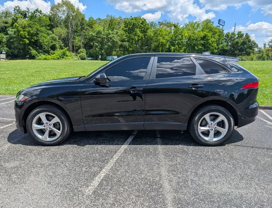 2020 Jaguar F-Pace - Image 2 of 19