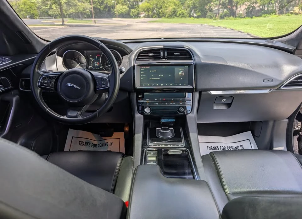 2020 Jaguar F-Pace - Image 19 of 19