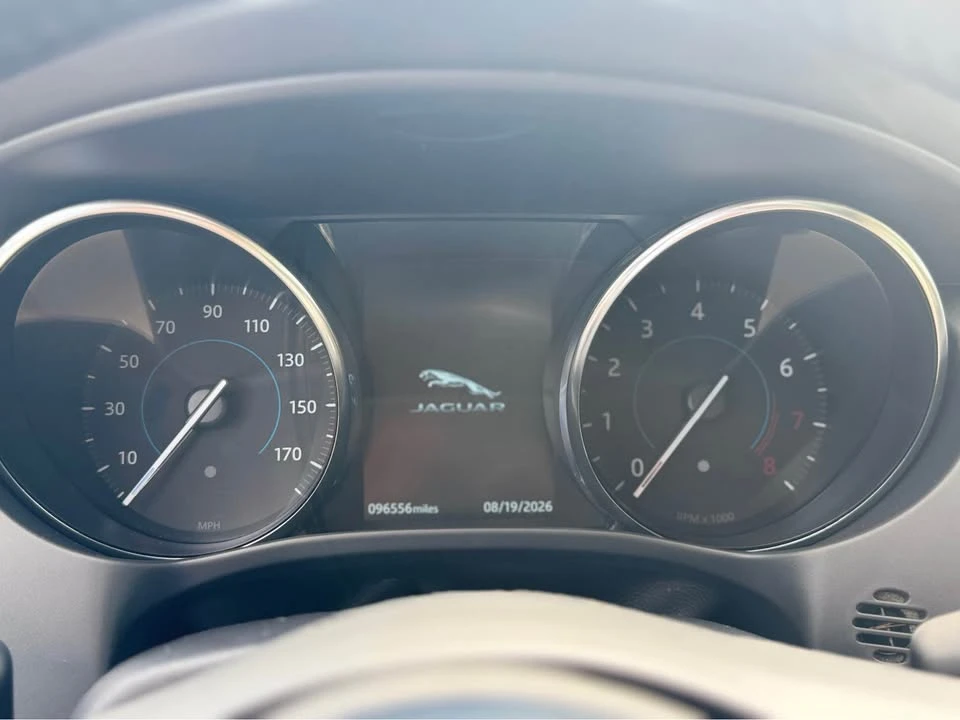 2020 Jaguar F-Pace - Image 8 of 14