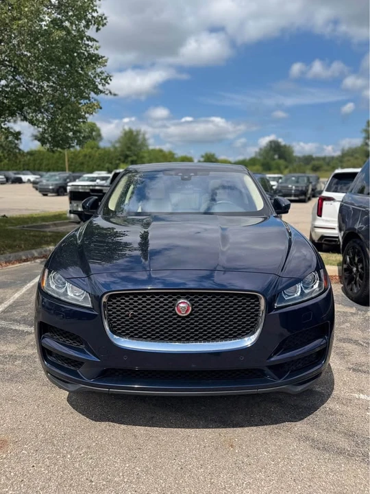 2020 Jaguar F-Pace - Image 2 of 14