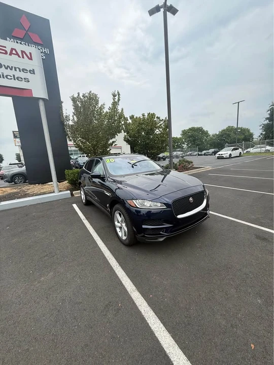 2020 Jaguar F-Pace - Image 2 of 8
