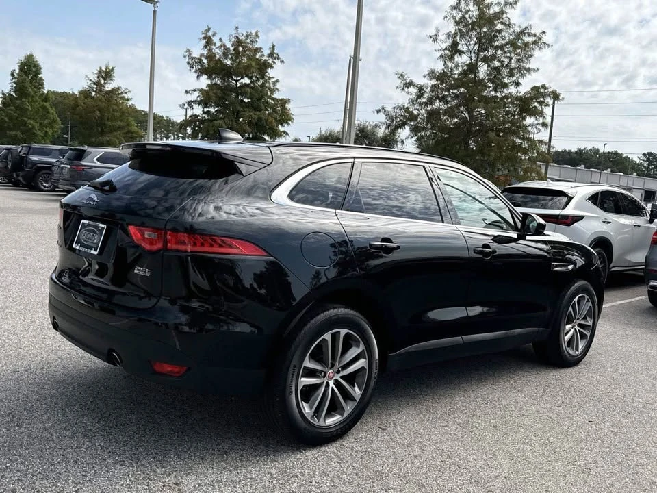 2020 Jaguar F-Pace - Image 3 of 20