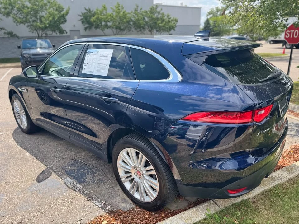 2020 Jaguar F-Pace - Image 3 of 14
