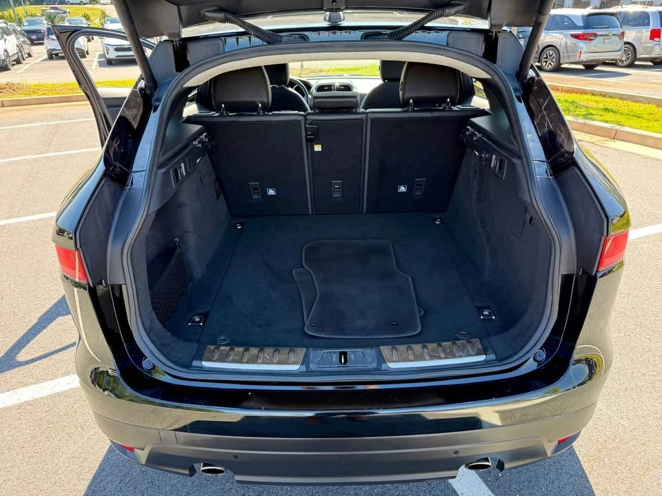 2020 Jaguar F-Pace - Image 13 of 14