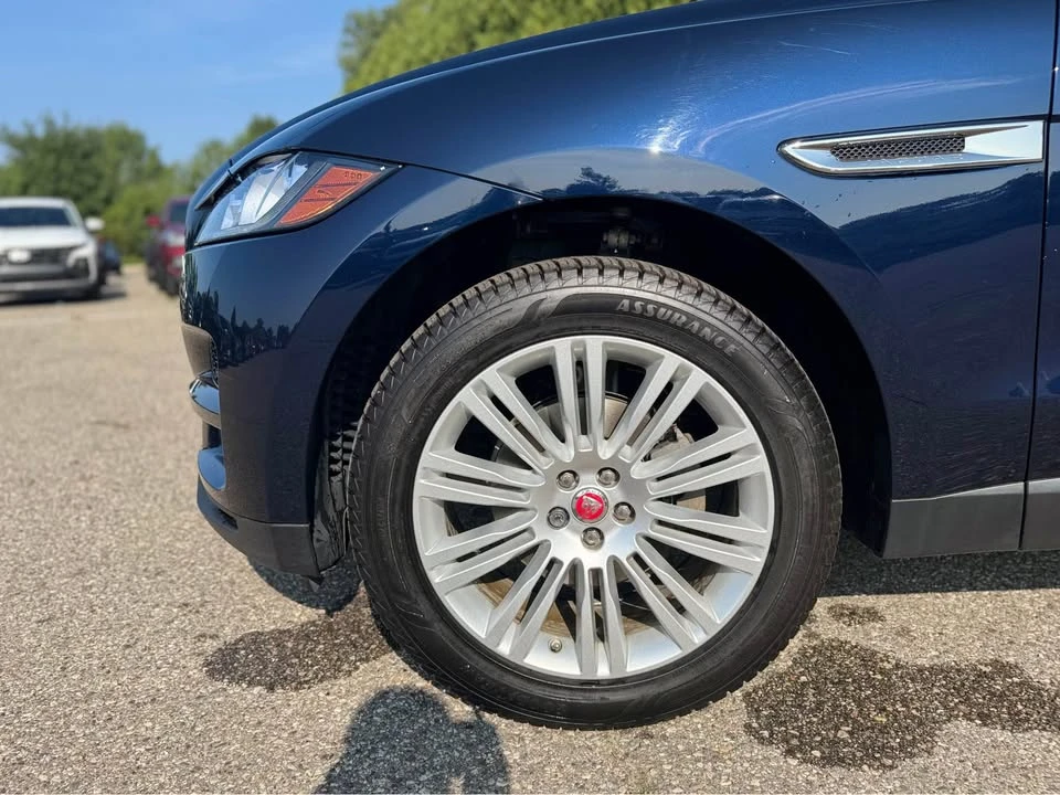 2020 Jaguar F-Pace - Image 8 of 20