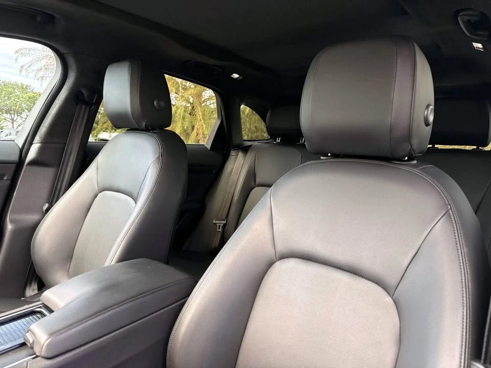 2020 Jaguar F-Pace - Image 14 of 20