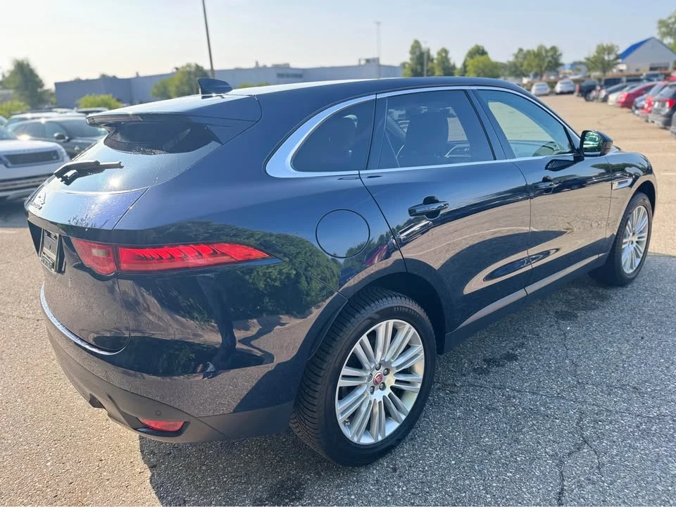 2020 Jaguar F-Pace - Image 5 of 20