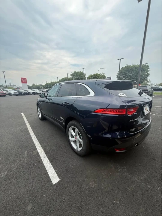 2020 Jaguar F-Pace - Image 4 of 8