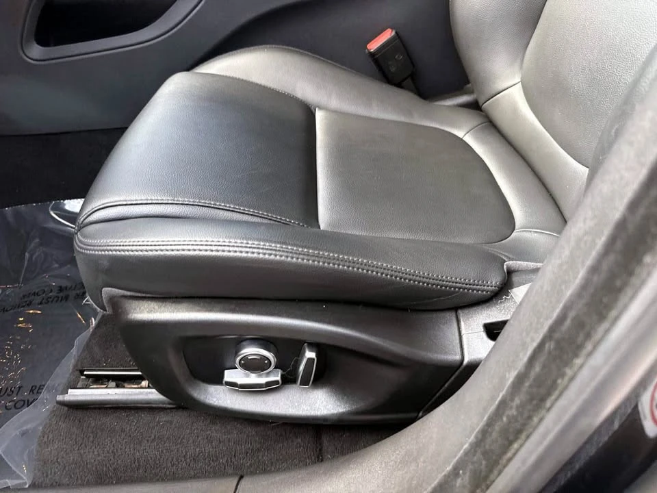 2020 Jaguar F-Pace - Image 13 of 20