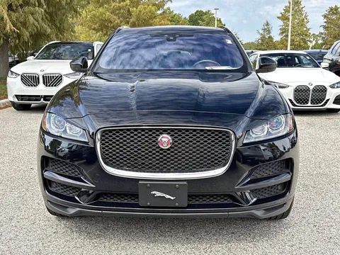 2020 Jaguar F-PACE 25t Premium Sport Utility 4D